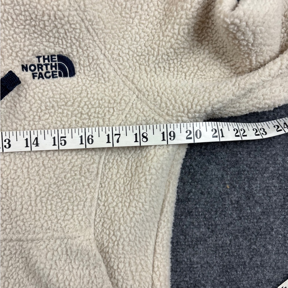 THE NORTH FACE Women’s Cream White Sherpa Hooded Pullover w/Navy Size: medium - Picture 6 of 9